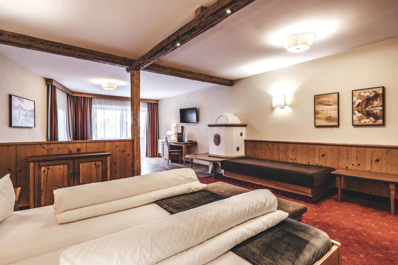Junior Suite,1334532803:JPEG